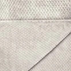B&M Waffle Throw - Silver 9 B&M Waffle Throw - Silver -Addis Homedecor Store 383149 home collection supersoft waffle throw 2